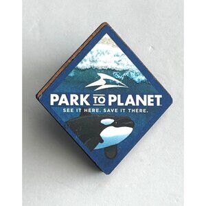 SeaWorld Busch Gardens Park to Planet Shamu Killer Whale Orca Lapel Pin